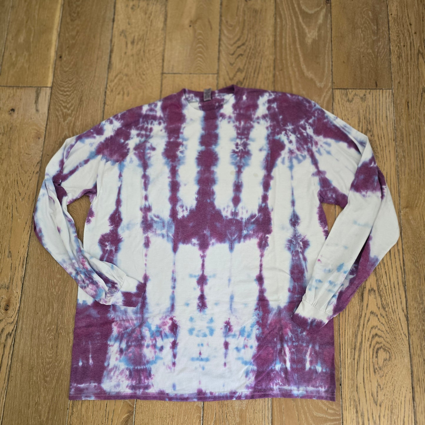 Custom Tie Dye t-shirts, tanks and sweatshirts