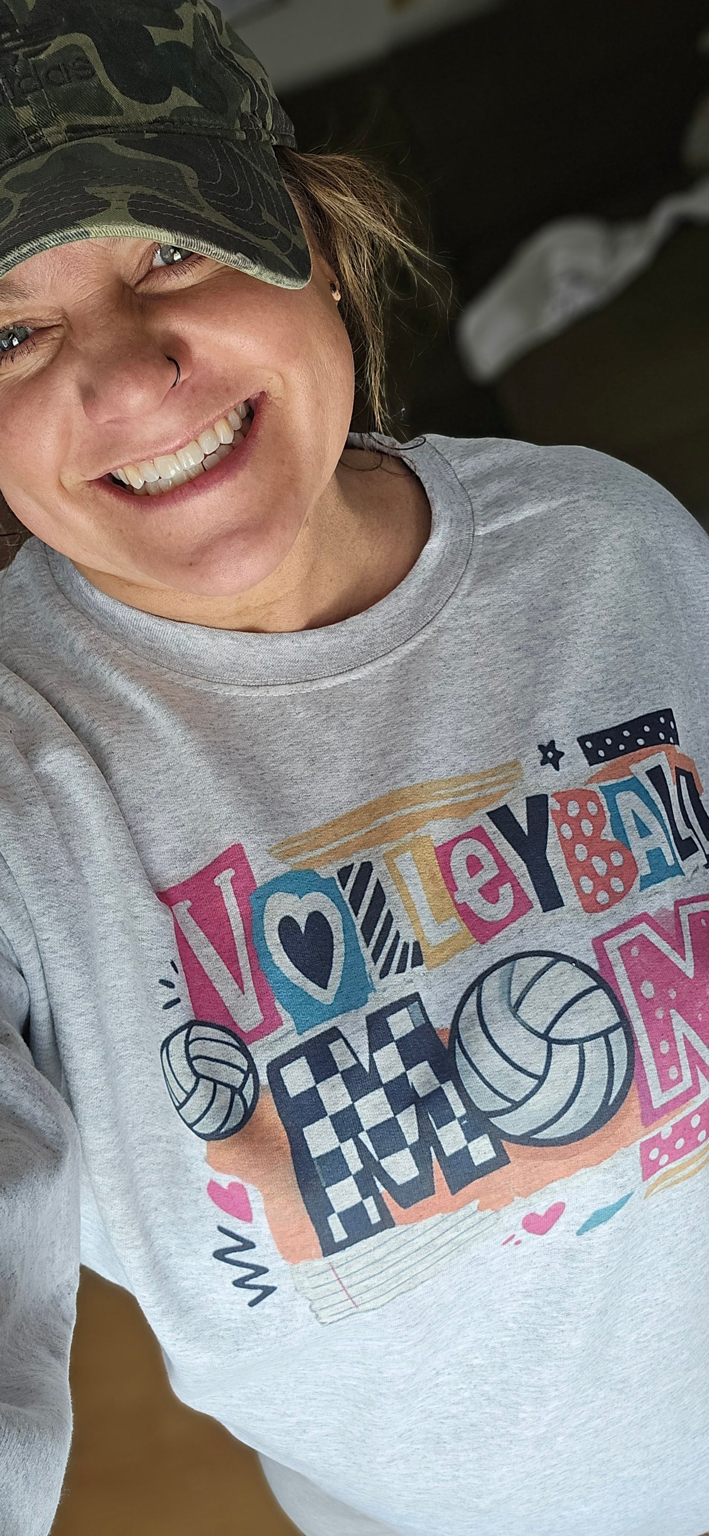 Retro Volleyball Mom